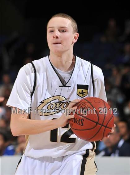 Thumbnail 1 in Calabasas vs. South (CIF SS D3AA Final) photogallery.