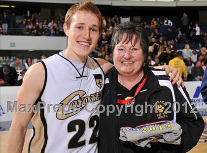 Thumbnail 3 in Calabasas vs. South (CIF SS D3AA Final) photogallery.
