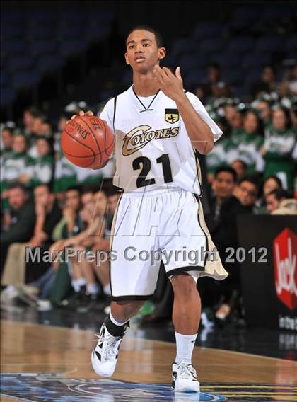 Thumbnail 1 in Calabasas vs. South (CIF SS D3AA Final) photogallery.