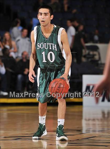 Thumbnail 1 in Calabasas vs. South (CIF SS D3AA Final) photogallery.
