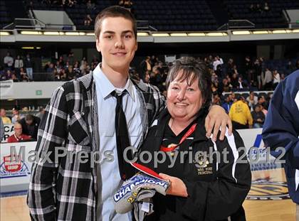 Thumbnail 3 in Calabasas vs. South (CIF SS D3AA Final) photogallery.