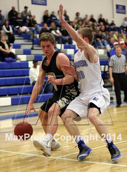 Thumbnail 2 in Newton vs. Kapaun Mt. Carmel (KSHSAA 5A Playoff) photogallery.