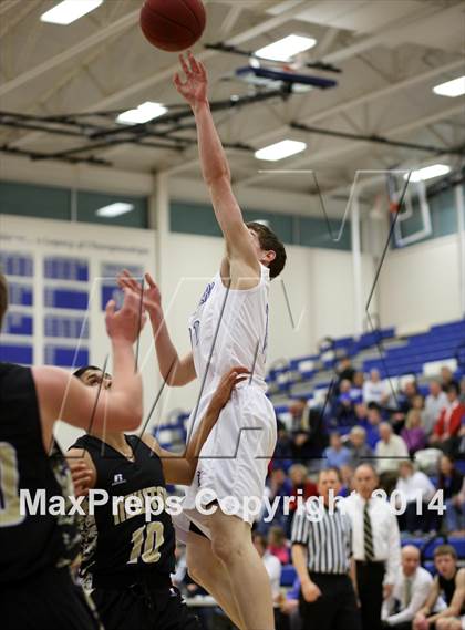 Thumbnail 1 in Newton vs. Kapaun Mt. Carmel (KSHSAA 5A Playoff) photogallery.