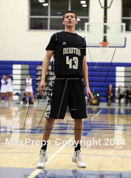 Thumbnail 2 in Newton vs. Kapaun Mt. Carmel (KSHSAA 5A Playoff) photogallery.