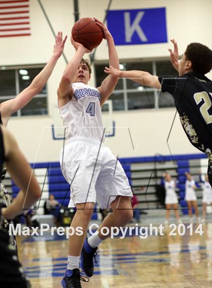 Thumbnail 2 in Newton vs. Kapaun Mt. Carmel (KSHSAA 5A Playoff) photogallery.