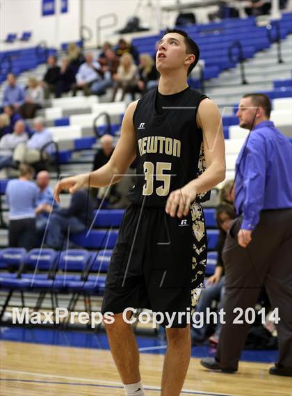 Thumbnail 1 in Newton vs. Kapaun Mt. Carmel (KSHSAA 5A Playoff) photogallery.