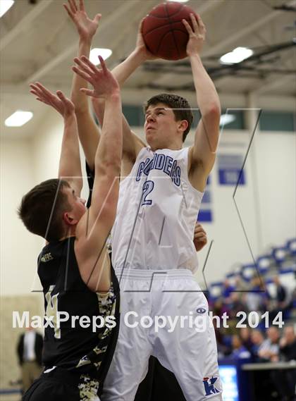 Thumbnail 2 in Newton vs. Kapaun Mt. Carmel (KSHSAA 5A Playoff) photogallery.