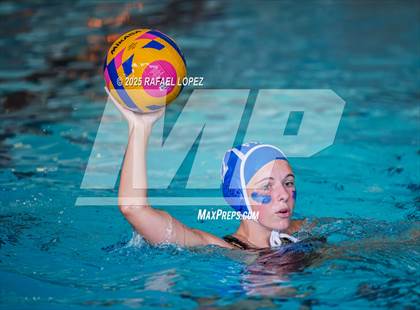 Thumbnail 3 in Friendswood vs Oak Ridge photogallery.