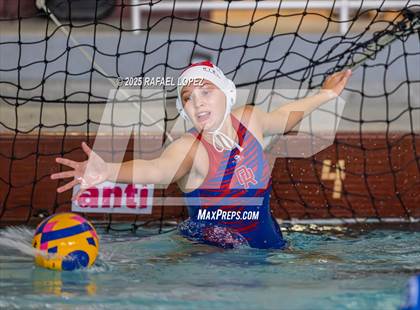 Thumbnail 1 in Friendswood vs Oak Ridge photogallery.