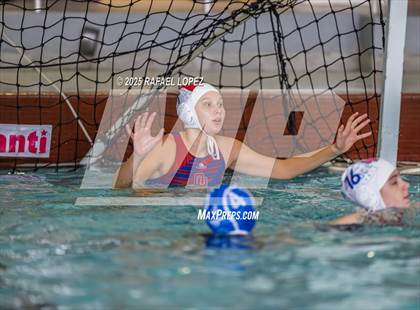 Thumbnail 1 in Friendswood vs Oak Ridge photogallery.