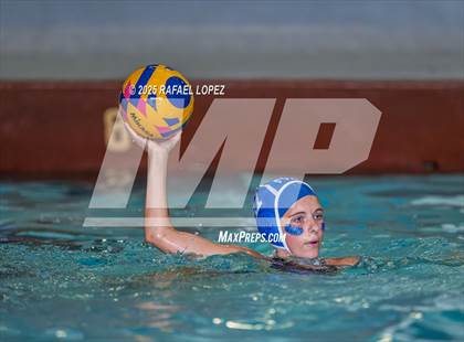 Thumbnail 3 in Friendswood vs Oak Ridge photogallery.
