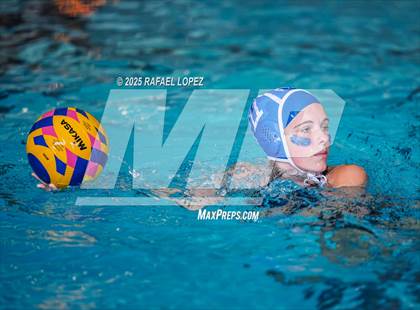 Thumbnail 2 in Friendswood vs Oak Ridge photogallery.