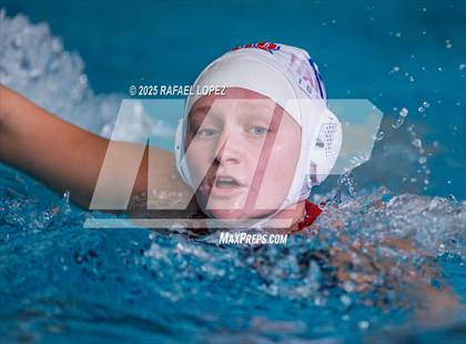 Thumbnail 3 in Friendswood vs Oak Ridge photogallery.