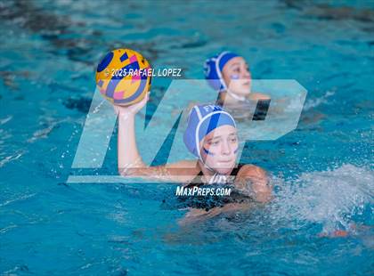 Thumbnail 3 in Friendswood vs Oak Ridge photogallery.