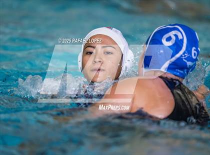 Thumbnail 1 in Friendswood vs Oak Ridge photogallery.
