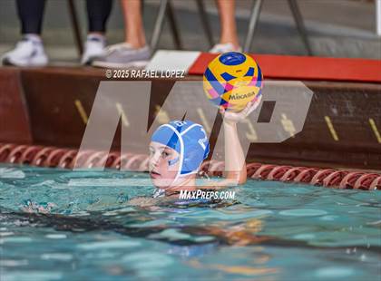 Thumbnail 1 in Friendswood vs Oak Ridge photogallery.