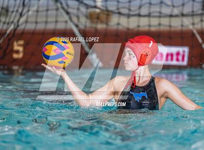 Thumbnail 3 in Friendswood vs Oak Ridge photogallery.