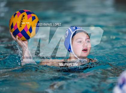 Thumbnail 3 in Friendswood vs Oak Ridge photogallery.