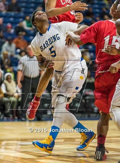 Thumbnail 3 in Wilbur Cross vs Harding (MLK Classic) photogallery.