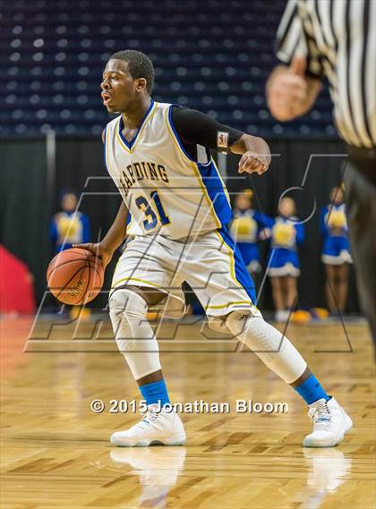Thumbnail 2 in Wilbur Cross vs Harding (MLK Classic) photogallery.