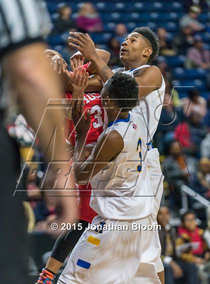 Thumbnail 3 in Wilbur Cross vs Harding (MLK Classic) photogallery.