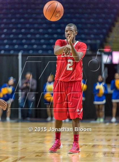 Thumbnail 1 in Wilbur Cross vs Harding (MLK Classic) photogallery.
