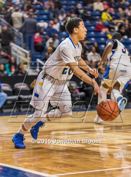 Thumbnail 2 in Wilbur Cross vs Harding (MLK Classic) photogallery.