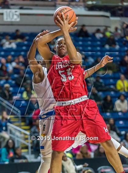 Thumbnail 2 in Wilbur Cross vs Harding (MLK Classic) photogallery.