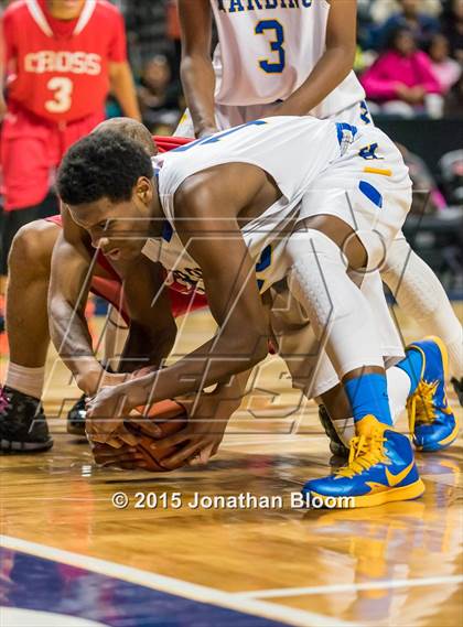 Thumbnail 1 in Wilbur Cross vs Harding (MLK Classic) photogallery.
