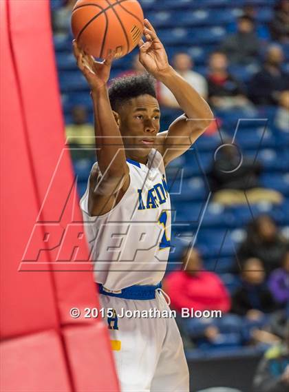 Thumbnail 3 in Wilbur Cross vs Harding (MLK Classic) photogallery.