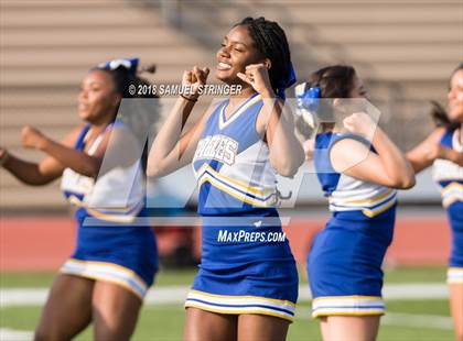 Thumbnail 3 in Del Oro vs. Oak Grove (Honor Bowl-NorCal) photogallery.