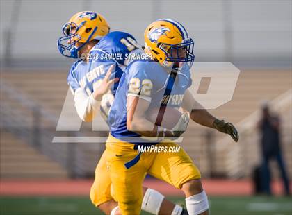 Thumbnail 2 in Del Oro vs. Oak Grove (Honor Bowl-NorCal) photogallery.