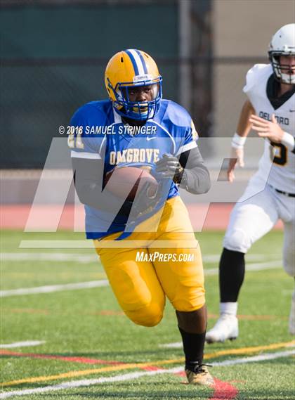Thumbnail 2 in Del Oro vs. Oak Grove (Honor Bowl-NorCal) photogallery.