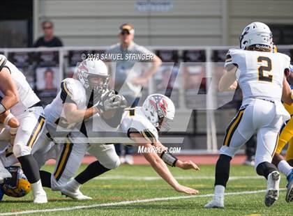 Thumbnail 3 in Del Oro vs. Oak Grove (Honor Bowl-NorCal) photogallery.