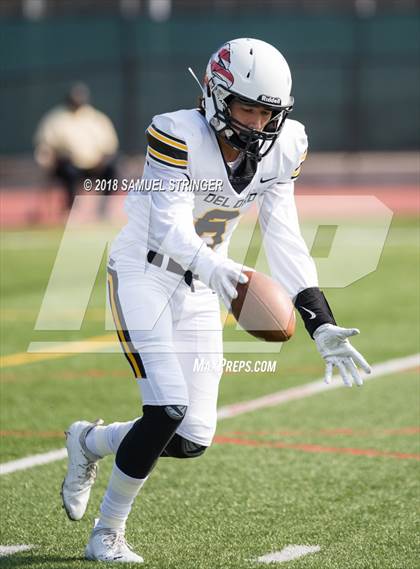Thumbnail 3 in Del Oro vs. Oak Grove (Honor Bowl-NorCal) photogallery.