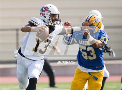Thumbnail 2 in Del Oro vs. Oak Grove (Honor Bowl-NorCal) photogallery.