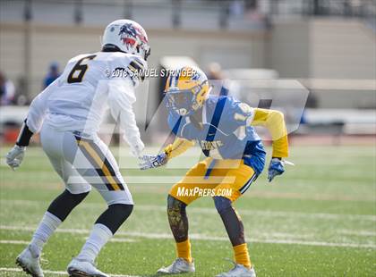 Thumbnail 3 in Del Oro vs. Oak Grove (Honor Bowl-NorCal) photogallery.