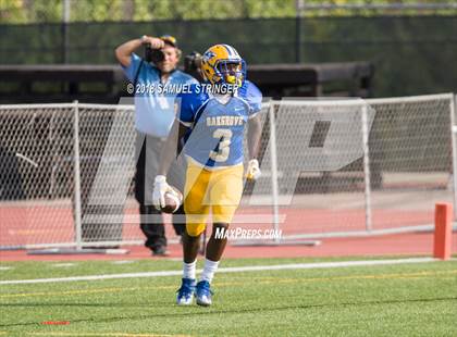 Thumbnail 2 in Del Oro vs. Oak Grove (Honor Bowl-NorCal) photogallery.