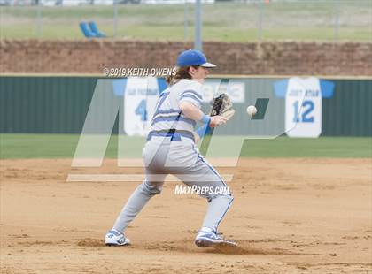Thumbnail 2 in Lake Dallas vs. Byron Nelson photogallery.