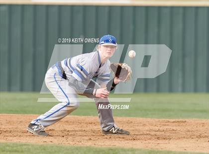 Thumbnail 3 in Lake Dallas vs. Byron Nelson photogallery.