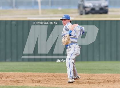 Thumbnail 3 in Lake Dallas vs. Byron Nelson photogallery.