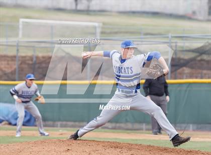 Thumbnail 1 in Lake Dallas vs. Byron Nelson photogallery.
