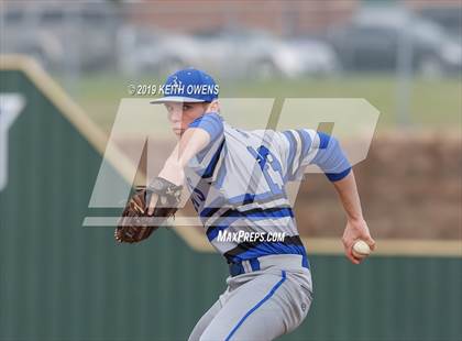 Thumbnail 2 in Lake Dallas vs. Byron Nelson photogallery.