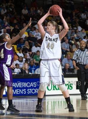 Thumbnail 2 in Waynesboro vs. Hidden Valley (VHSL AA Final) photogallery.