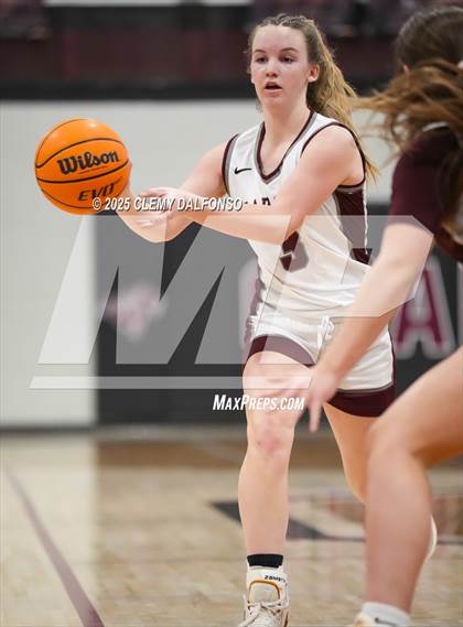 Thumbnail 3 in Horizon vs Chatfield (CHSAA 6A Play-in Round) photogallery.