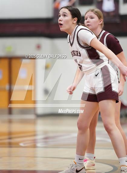Thumbnail 1 in Horizon vs Chatfield (CHSAA 6A Play-in Round) photogallery.