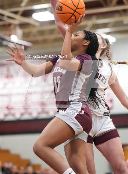 Thumbnail 2 in Horizon vs Chatfield (CHSAA 6A Play-in Round) photogallery.