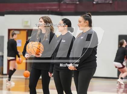Thumbnail 2 in Horizon vs Chatfield (CHSAA 6A Play-in Round) photogallery.