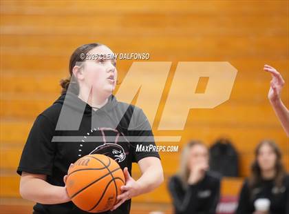 Thumbnail 2 in Horizon vs Chatfield (CHSAA 6A Play-in Round) photogallery.
