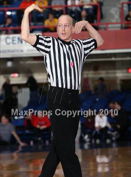 Thumbnail 1 in Peekskill vs. Lakeland (Section 1 Class A Final) photogallery.